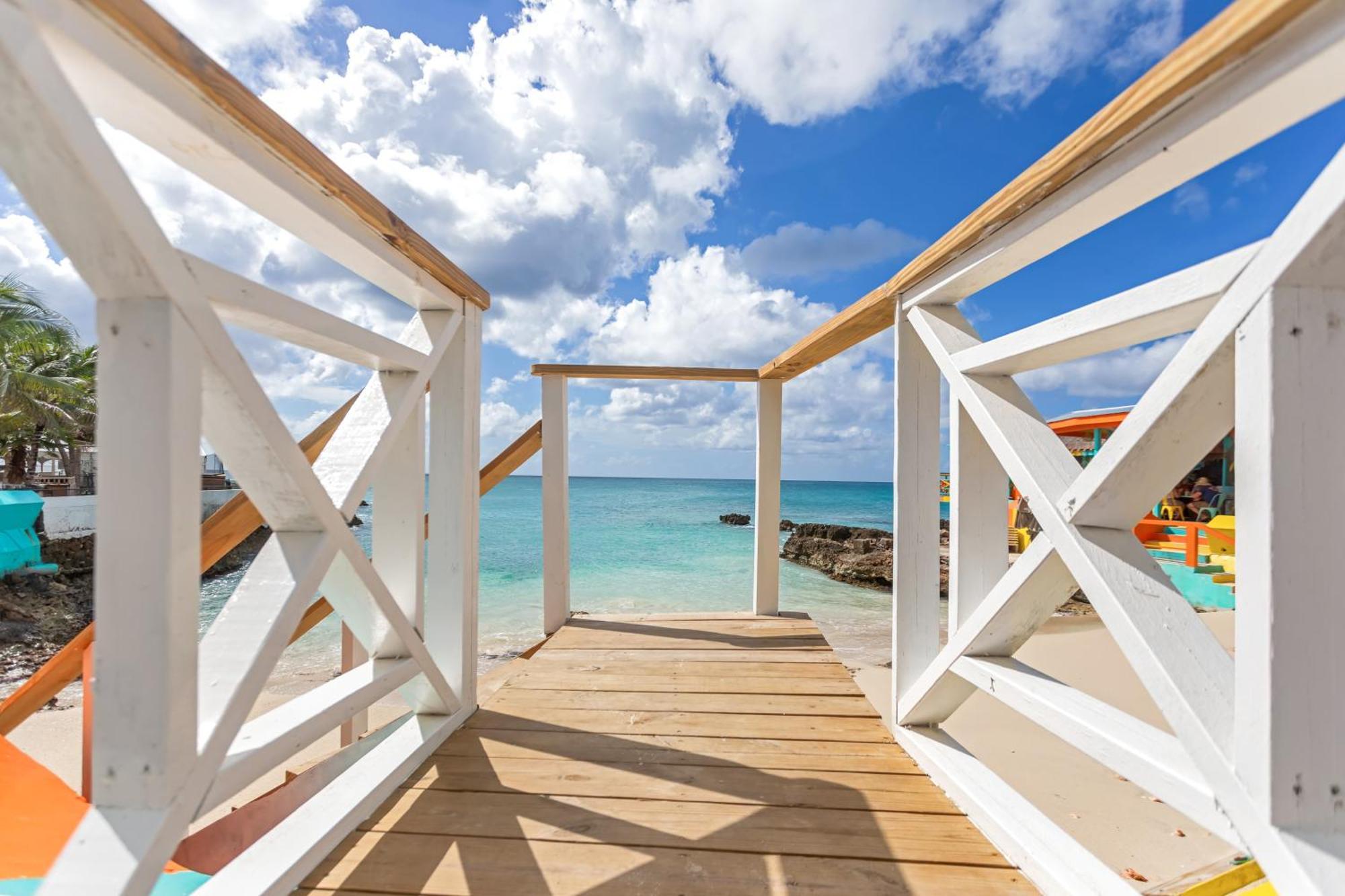 Maho Beach House - Petite Studio - Beach Access Ngoại thất bức ảnh